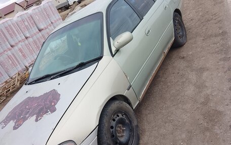 Toyota Carina, 1993 год, 310 000 рублей, 4 фотография