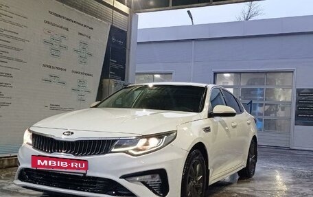 KIA Optima IV, 2019 год, 8 фотография