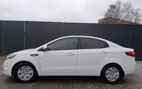 KIA Rio III рестайлинг, 2014 год, 1 000 000 рублей, 2 фотография