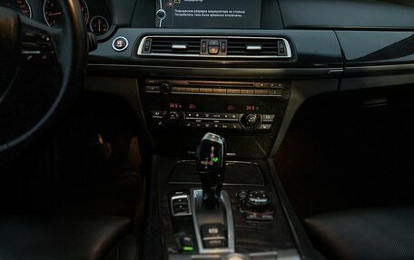 BMW 7 серия, 2009 год, 1 790 000 рублей, 18 фотография