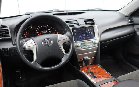 Toyota Camry, 2008 год, 1 130 000 рублей, 10 фотография