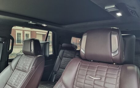 Cadillac Escalade V, 2021 год, 13 000 000 рублей, 25 фотография