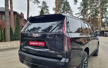 Cadillac Escalade V, 2021 год, 13 000 000 рублей, 8 фотография