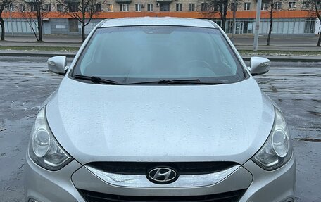 Hyundai ix35 I рестайлинг, 2012 год, 1 490 000 рублей, 2 фотография