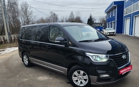 Hyundai H-1 II рестайлинг, 2018 год, 3 100 000 рублей, 8 фотография