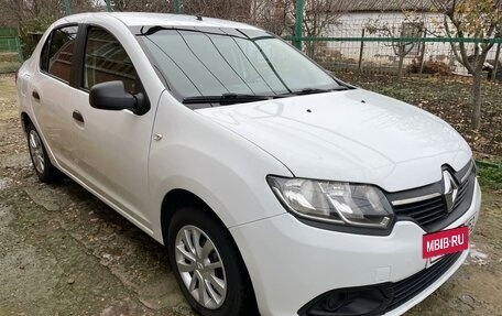 Renault Logan II, 2016 год, 600 000 рублей, 3 фотография