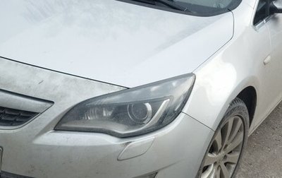 Opel Astra J, 2010 год, 720 000 рублей, 1 фотография