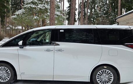 Toyota Alphard, 2024 год, 16 700 000 рублей, 5 фотография