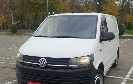 Volkswagen Transporter T6 рестайлинг, 2019 год, 2 550 000 рублей, 11 фотография