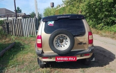 Chevrolet Niva I рестайлинг, 2005 год, 335 000 рублей, 4 фотография