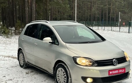 Volkswagen Golf Plus II, 2010 год, 670 000 рублей, 1 фотография