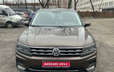 Volkswagen Tiguan II, 2017 год, 2 050 000 рублей, 1 фотография