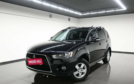 Mitsubishi Outlander III рестайлинг 3, 2010 год, 1 395 000 рублей, 1 фотография