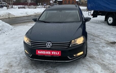 Volkswagen Passat B7, 2011 год, 1 320 000 рублей, 10 фотография