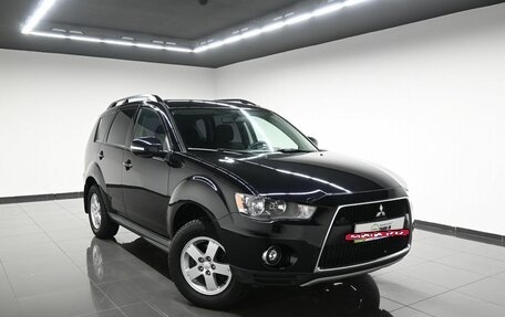 Mitsubishi Outlander III рестайлинг 3, 2010 год, 1 395 000 рублей, 5 фотография