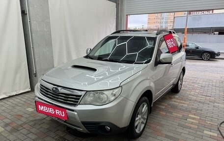 Subaru Forester, 2008 год, 1 650 000 рублей, 2 фотография