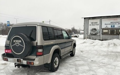 Mitsubishi Pajero III рестайлинг, 1996 год, 745 000 рублей, 1 фотография