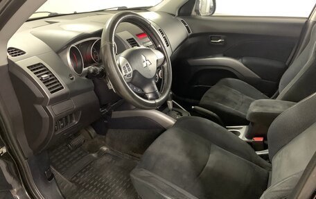 Mitsubishi Outlander III рестайлинг 3, 2008 год, 1 080 000 рублей, 7 фотография