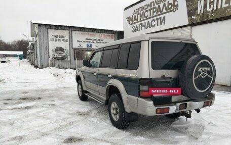 Mitsubishi Pajero III рестайлинг, 1996 год, 745 000 рублей, 4 фотография