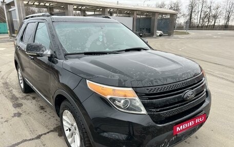 Ford Explorer VI, 2011 год, 1 750 000 рублей, 13 фотография