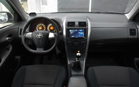 Toyota Corolla, 2012 год, 1 050 000 рублей, 6 фотография