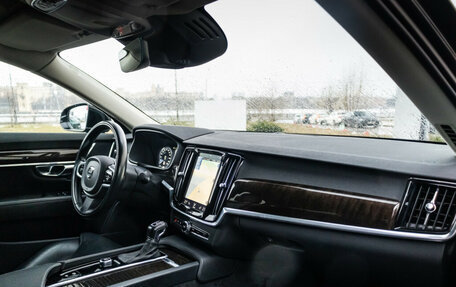 Volvo S90 II рестайлинг, 2017 год, 3 150 000 рублей, 14 фотография