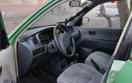 Daihatsu Sirion, 2000 год, 330 000 рублей, 6 фотография