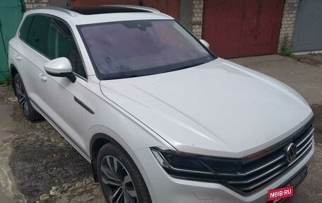 Volkswagen Touareg III, 2019 год, 7 500 000 рублей, 11 фотография