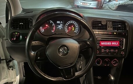 Volkswagen Polo VI (EU Market), 2015 год, 1 070 000 рублей, 8 фотография