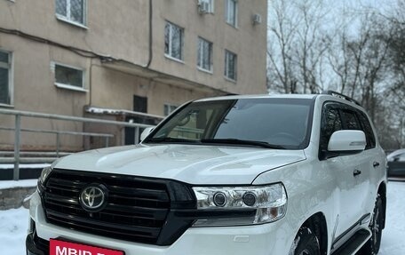 Toyota Land Cruiser 200, 2016 год, 6 399 000 рублей, 3 фотография