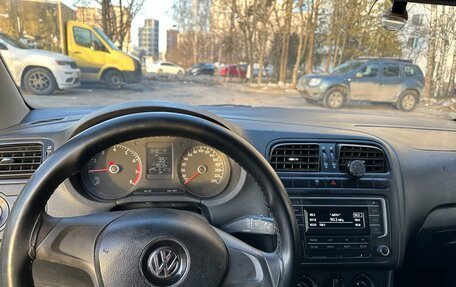 Volkswagen Polo VI (EU Market), 2018 год, 700 000 рублей, 6 фотография