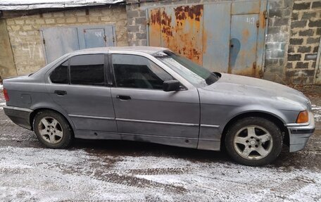 BMW 3 серия, 1993 год, 250 000 рублей, 2 фотография