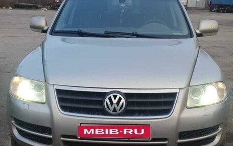 Volkswagen Touareg III, 2003 год, 1 350 000 рублей, 1 фотография