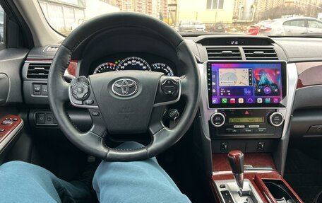 Toyota Camry, 2013 год, 1 590 000 рублей, 6 фотография