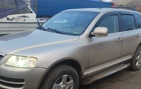 Volkswagen Touareg III, 2003 год, 1 350 000 рублей, 4 фотография