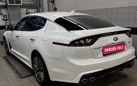 KIA Stinger I, 2018 год, 2 390 000 рублей, 3 фотография