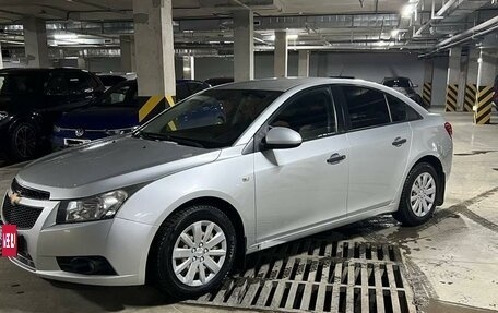 Chevrolet Cruze II, 2011 год, 650 000 рублей, 2 фотография