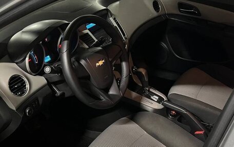 Chevrolet Cruze II, 2011 год, 650 000 рублей, 12 фотография