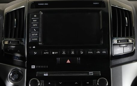 Toyota Land Cruiser 200, 2013 год, 4 199 000 рублей, 14 фотография