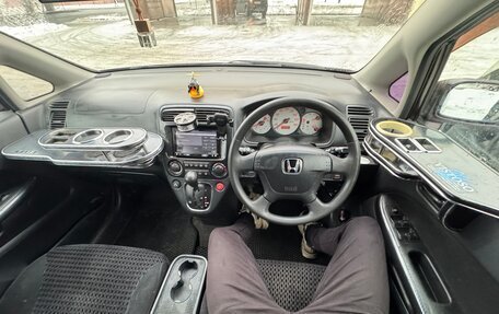 Honda Stream I рестайлинг, 2001 год, 650 000 рублей, 5 фотография