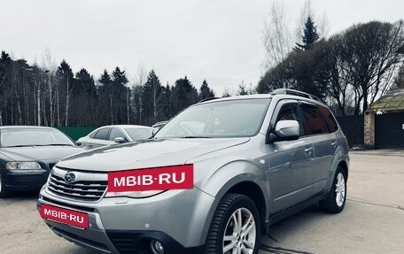 Subaru Forester, 2012 год, 1 100 000 рублей, 2 фотография