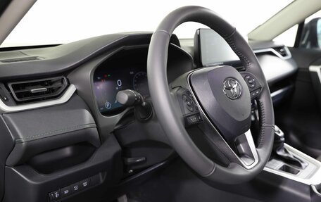 Toyota RAV4, 2024 год, 4 890 000 рублей, 13 фотография