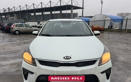 KIA Rio IV, 2018 год, 700 000 рублей, 19 фотография