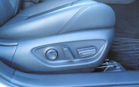 Toyota Crown, 2021 год, 2 900 000 рублей, 16 фотография