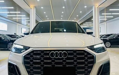 Audi Q5, 2021 год, 3 800 000 рублей, 2 фотография