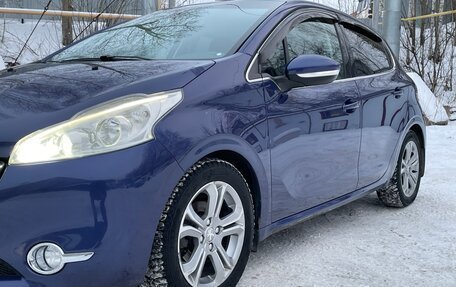 Peugeot 208 II, 2013 год, 1 000 000 рублей, 2 фотография