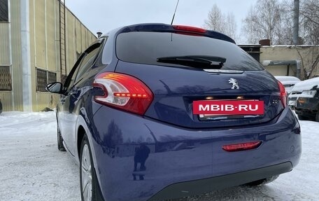 Peugeot 208 II, 2013 год, 1 000 000 рублей, 12 фотография