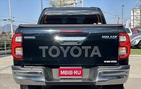 Toyota Hilux VIII, 2020 год, 3 750 000 рублей, 7 фотография