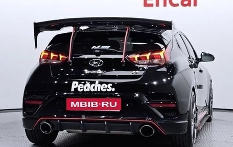 Hyundai Veloster II, 2020 год, 2 390 000 рублей, 3 фотография