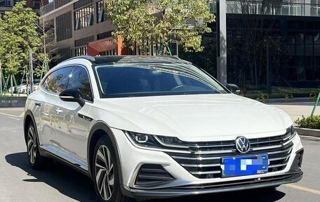 Volkswagen Passat CC, 2021 год, 3 100 000 рублей, 1 фотография